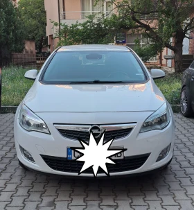 Обява за продажба на Opel Astra J ~8 200 лв. - изображение 1