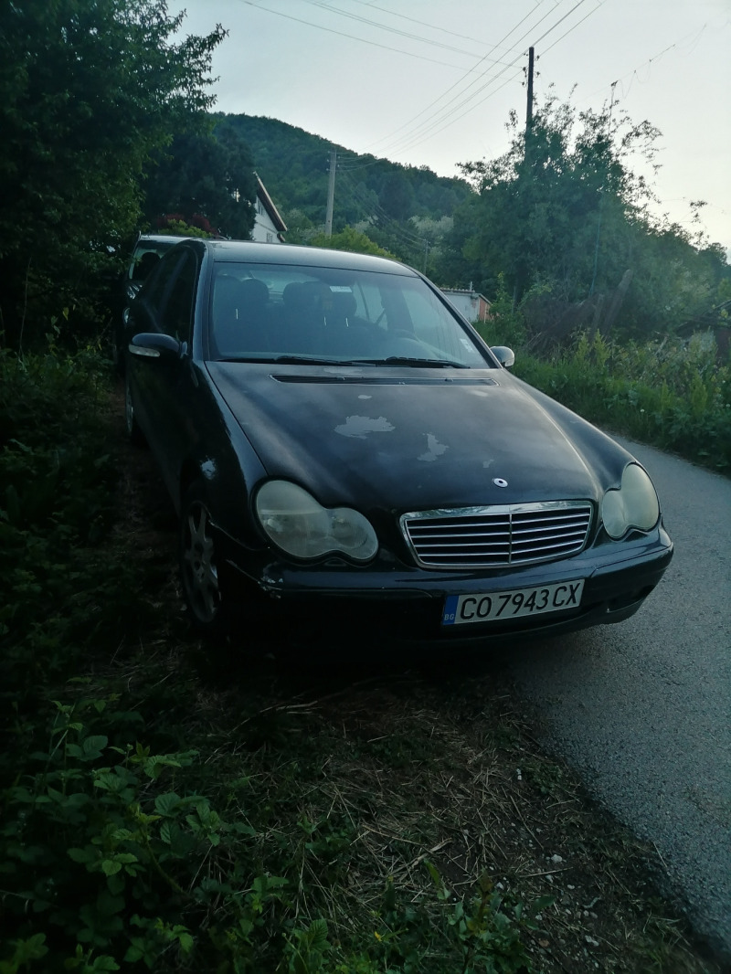 Mercedes-Benz 200 С, снимка 3 - Автомобили и джипове - 45944726