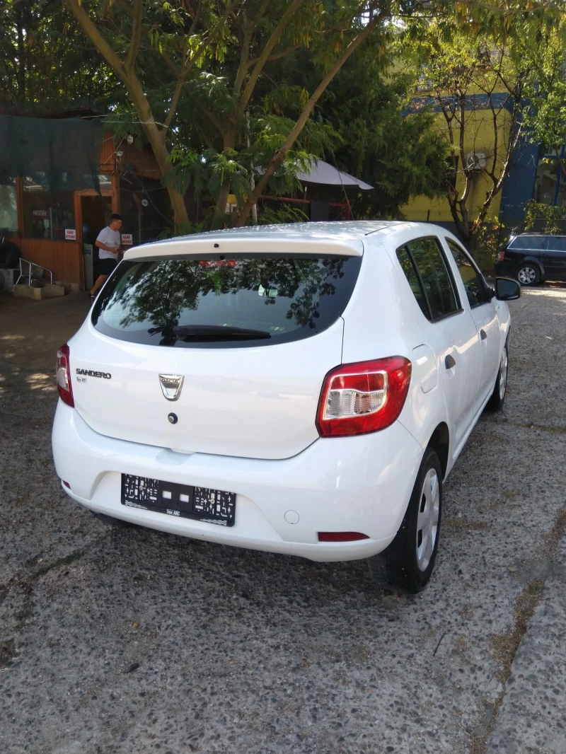 Dacia Sandero 1.2, снимка 6 - Автомобили и джипове - 47114900