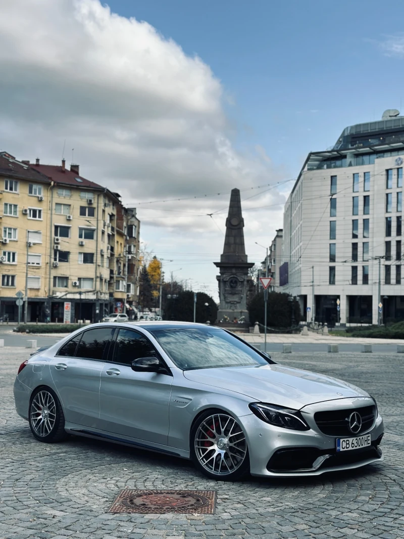 Mercedes-Benz C 63 AMG S, снимка 3 - Автомобили и джипове - 47933025