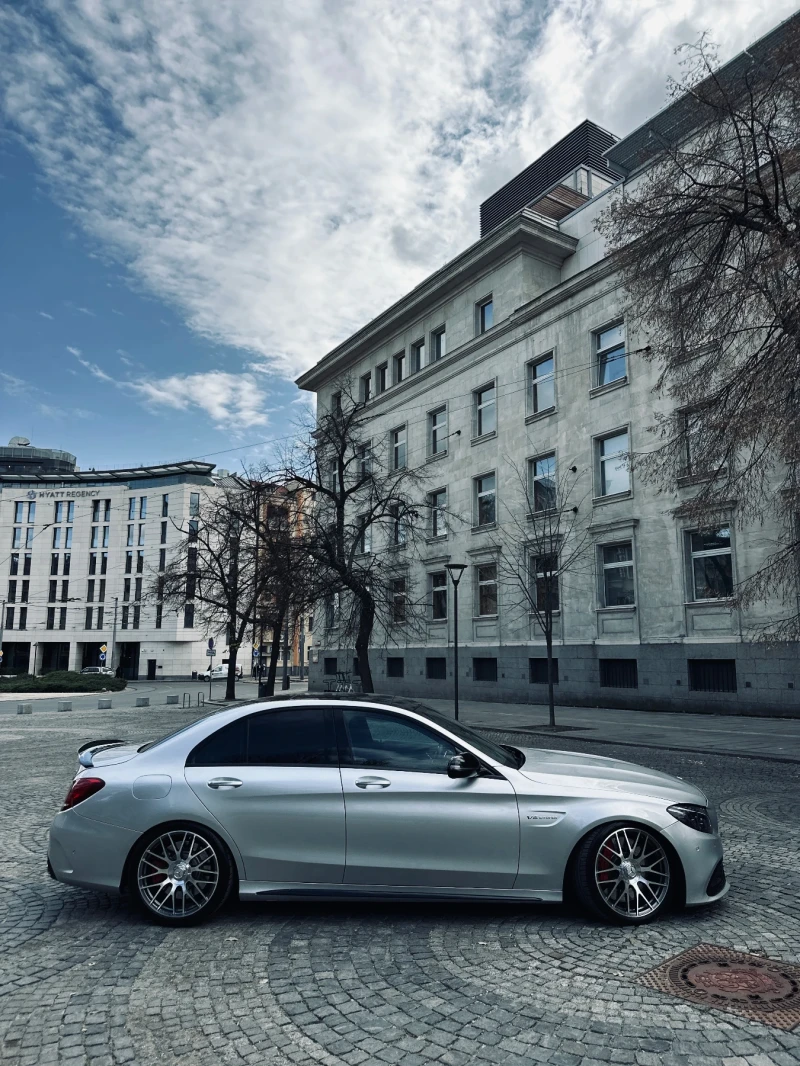 Mercedes-Benz C 63 AMG S, снимка 4 - Автомобили и джипове - 47933025