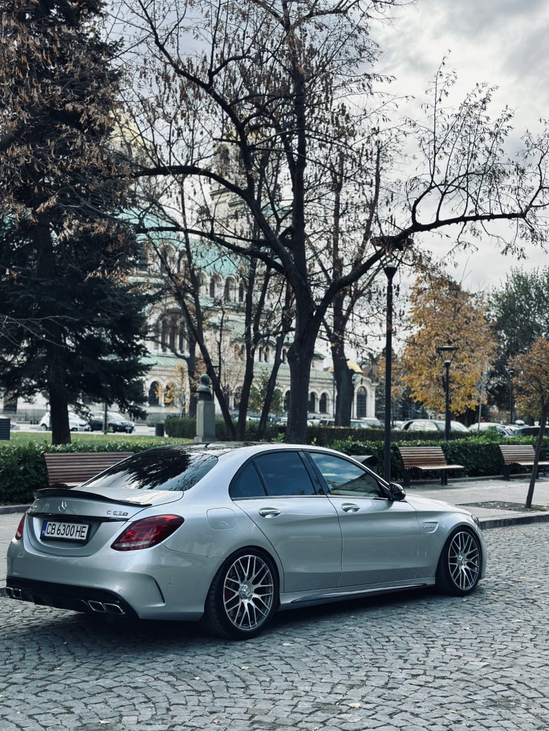 Mercedes-Benz C 63 AMG S, снимка 6 - Автомобили и джипове - 47933025