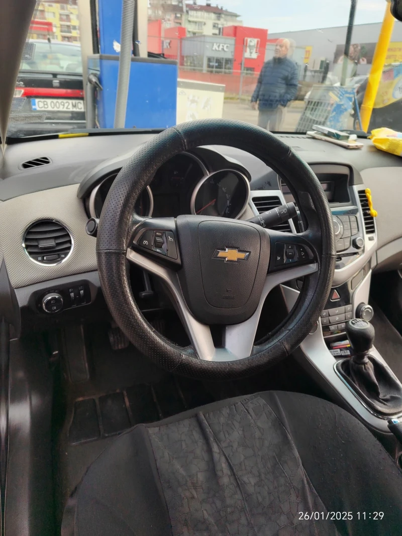 Chevrolet Cruze ГАЗ, снимка 10 - Автомобили и джипове - 48834378