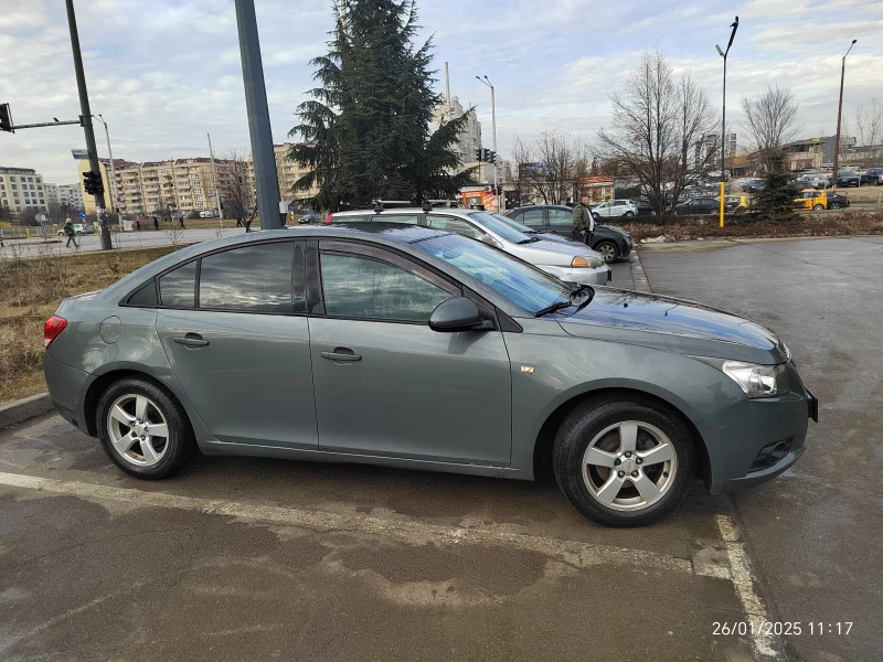 Chevrolet Cruze ГАЗ, снимка 3 - Автомобили и джипове - 48834378