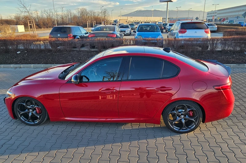 Alfa Romeo Giulia Ti Sport, снимка 9 - Автомобили и джипове - 48894638