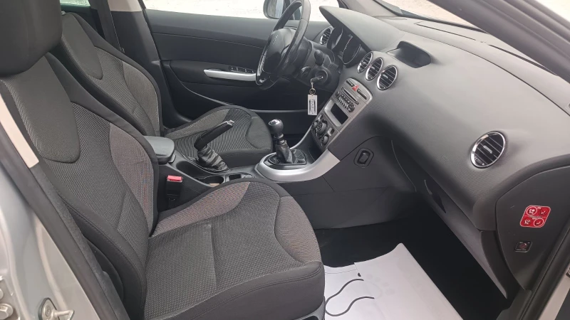 Peugeot 308 1.6 HDI, снимка 10 - Автомобили и джипове - 48995544