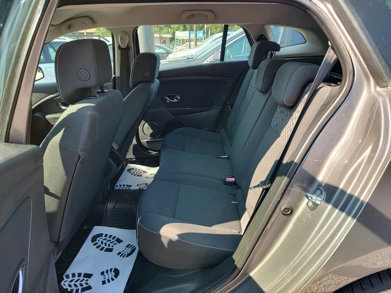 Renault Megane 1.5 дизел 110к.с., снимка 11 - Автомобили и джипове - 51329130