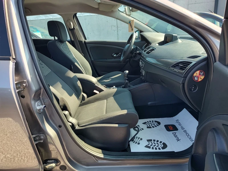 Renault Megane 1.5 дизел 110к.с., снимка 14 - Автомобили и джипове - 51329130