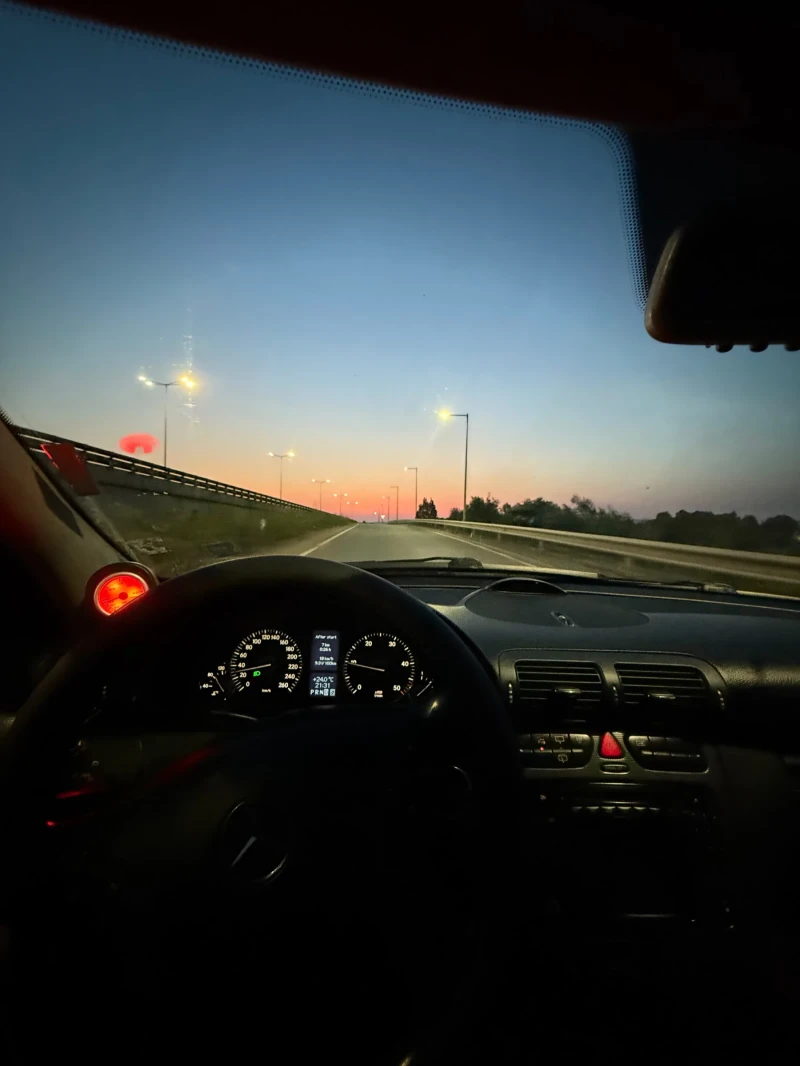 Mercedes-Benz C 270 2.7CDI 170hp OM612, снимка 3 - Автомобили и джипове - 52558520