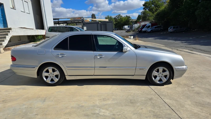 Mercedes-Benz E 200 KOMPRESSOR, снимка 7 - Автомобили и джипове - 52098966