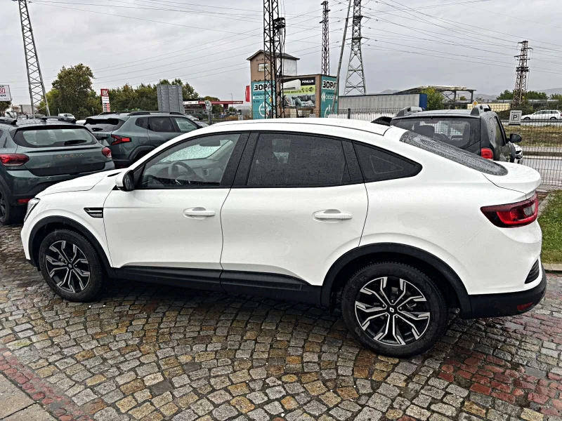Renault Arkana 22500km!-AVTOMATIK-LED-BIXENON-ГАРАЦИОННО-НОВО !!!, снимка 4 - Автомобили и джипове - 52300134