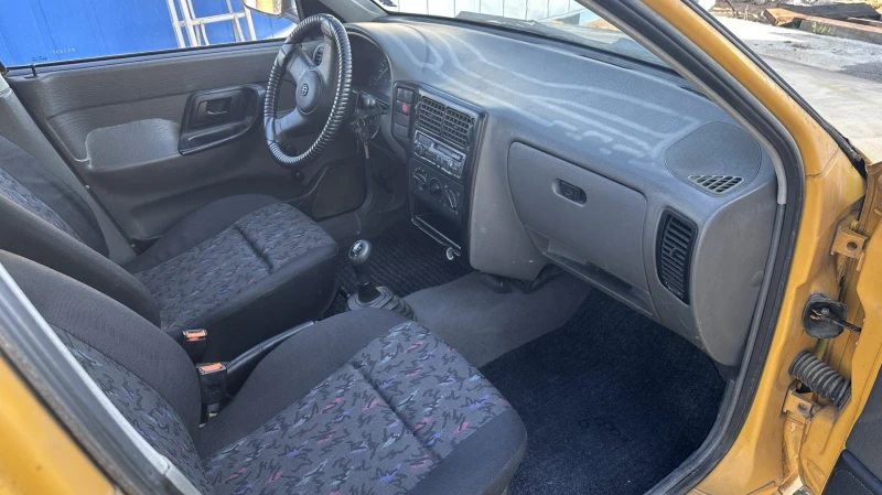 VW Caddy, снимка 11 - Автомобили и джипове - 52416529