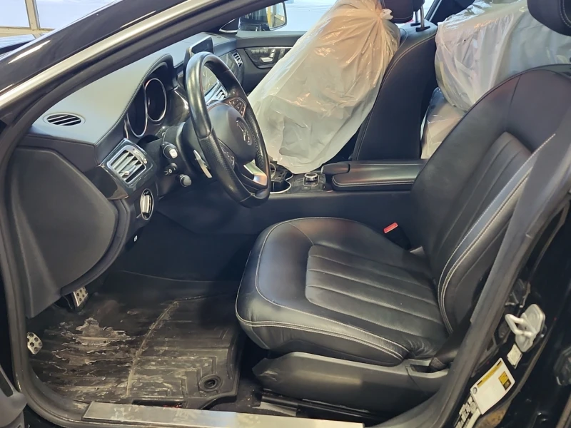 Mercedes-Benz CLS 550 4MATIC * * CARFAX * * АВТО КРЕДИТ * * , снимка 9 - Автомобили и джипове - 52817662