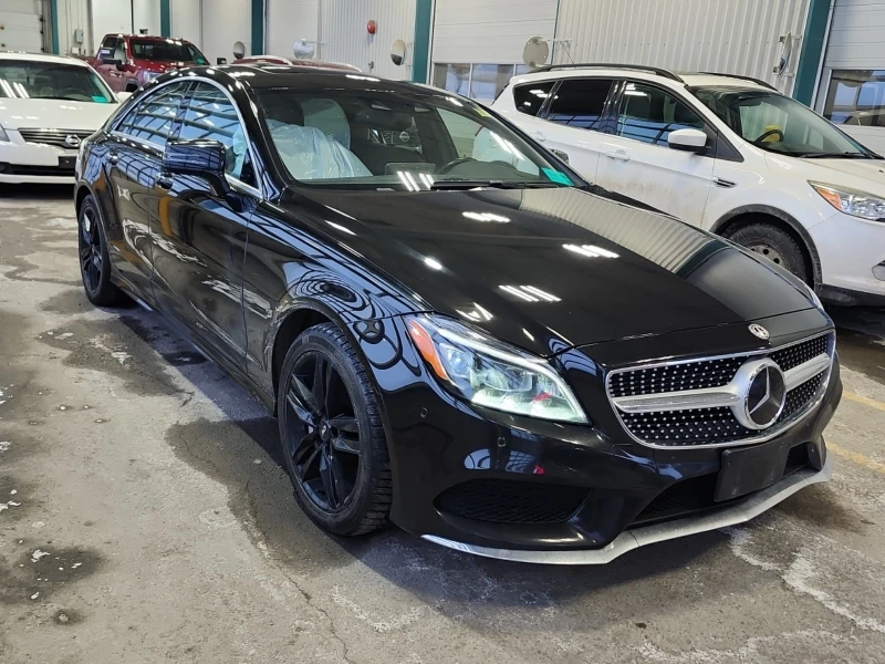 Mercedes-Benz CLS 550 4MATIC * * CARFAX * * АВТО КРЕДИТ * * , снимка 2 - Автомобили и джипове - 52817662