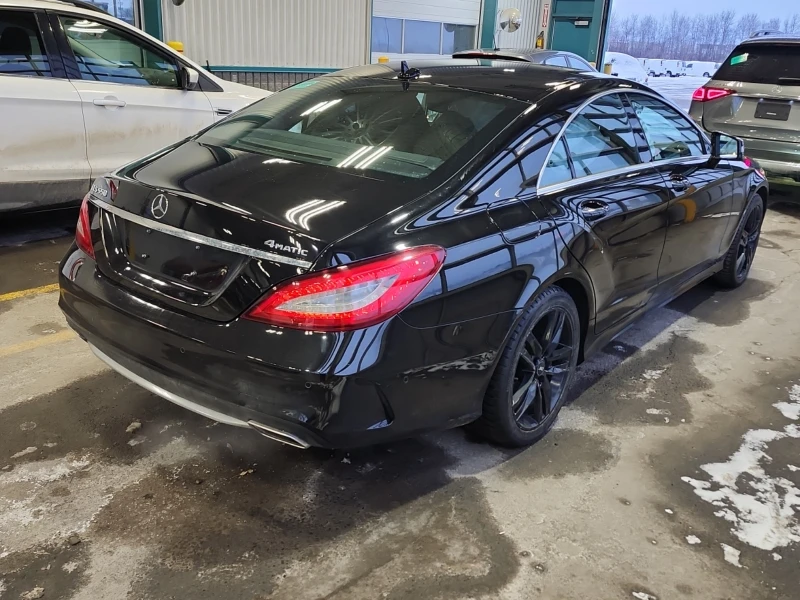 Mercedes-Benz CLS 550 4MATIC * * CARFAX * * АВТО КРЕДИТ * * , снимка 3 - Автомобили и джипове - 52817662