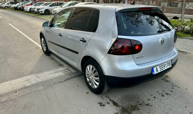 VW Golf, снимка 3 - Автомобили и джипове - 52867993