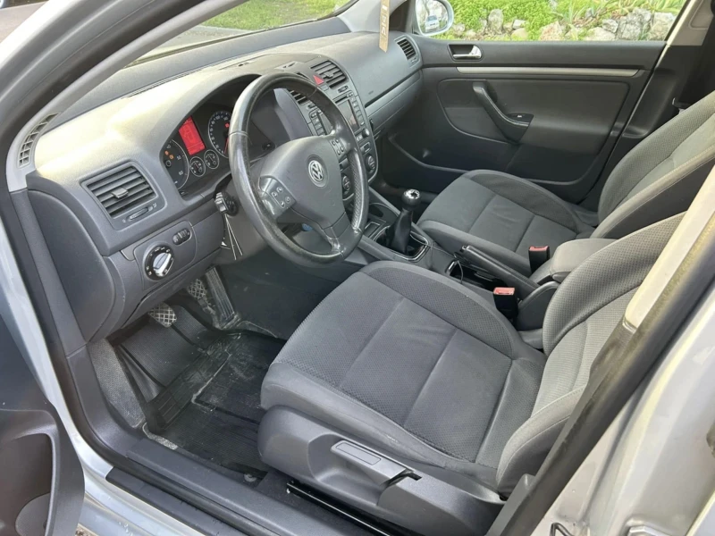 VW Golf, снимка 8 - Автомобили и джипове - 52867993