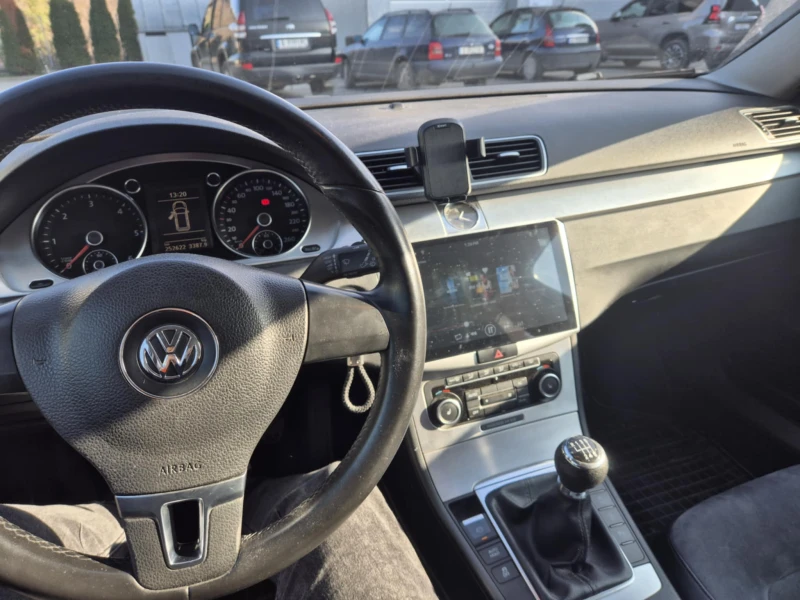 VW Passat 2.0 140к.с., снимка 11 - Автомобили и джипове - 52985511