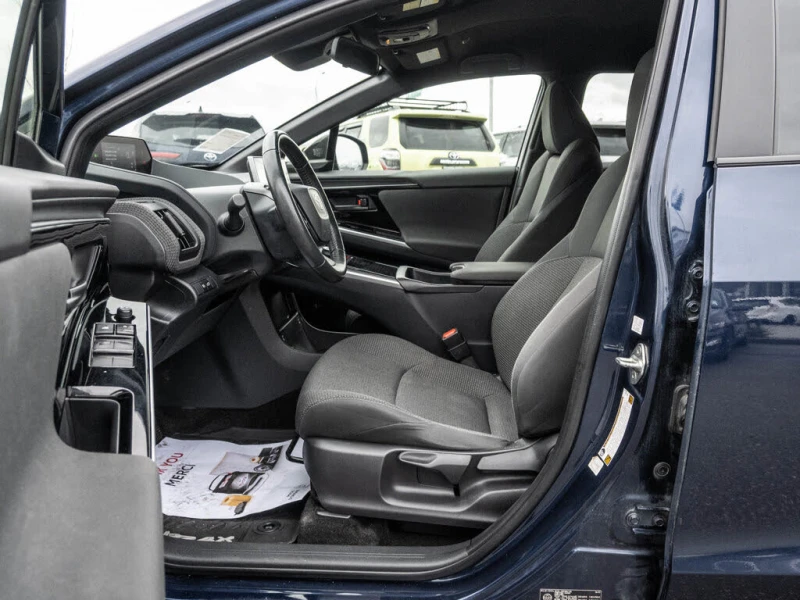 Toyota bZ4X LE* ПОДГРЕВ* LED, снимка 14 - Автомобили и джипове - 53539819