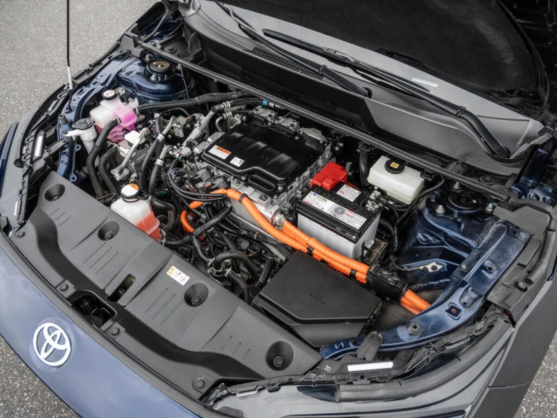 Toyota bZ4X LE* ПОДГРЕВ* LED, снимка 9 - Автомобили и джипове - 53539819