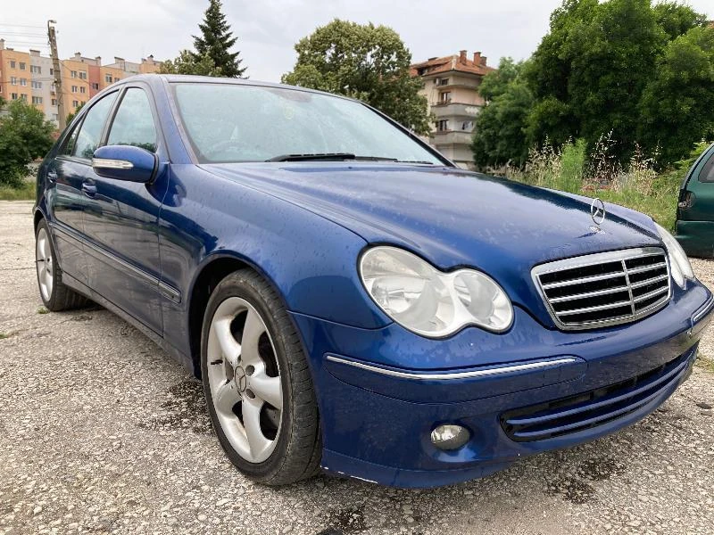 Mercedes-Benz C 350 3.5 272 коня, снимка 3 - Автомобили и джипове - 29260618