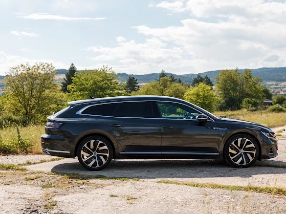 VW Arteon R-LINE Топ състояние Внос от Германия!!!, снимка 6 - Автомобили и джипове - 53050257