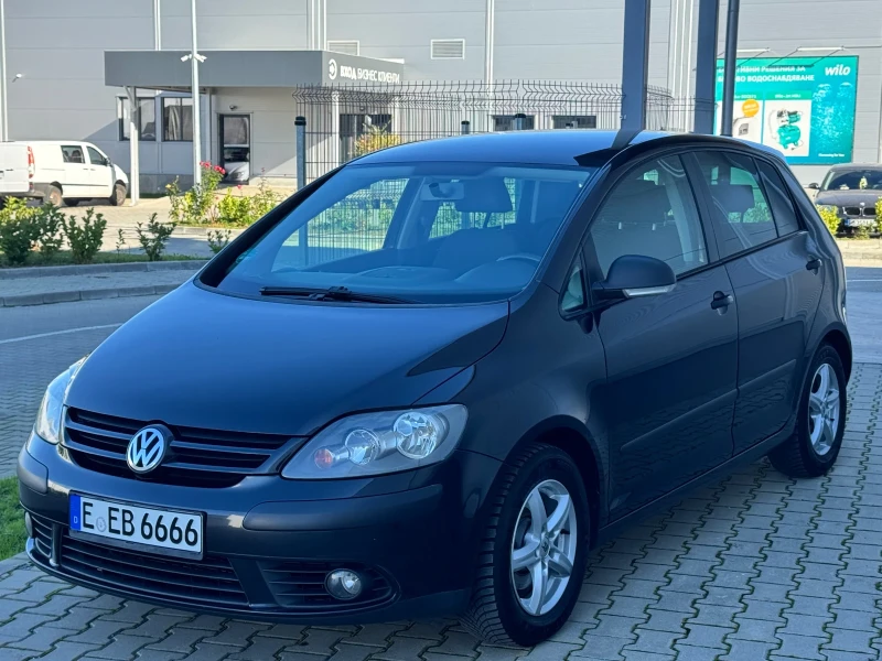VW Golf Plus 1.6i  - 7000 лв. / 3579.04 € - 96887113 1