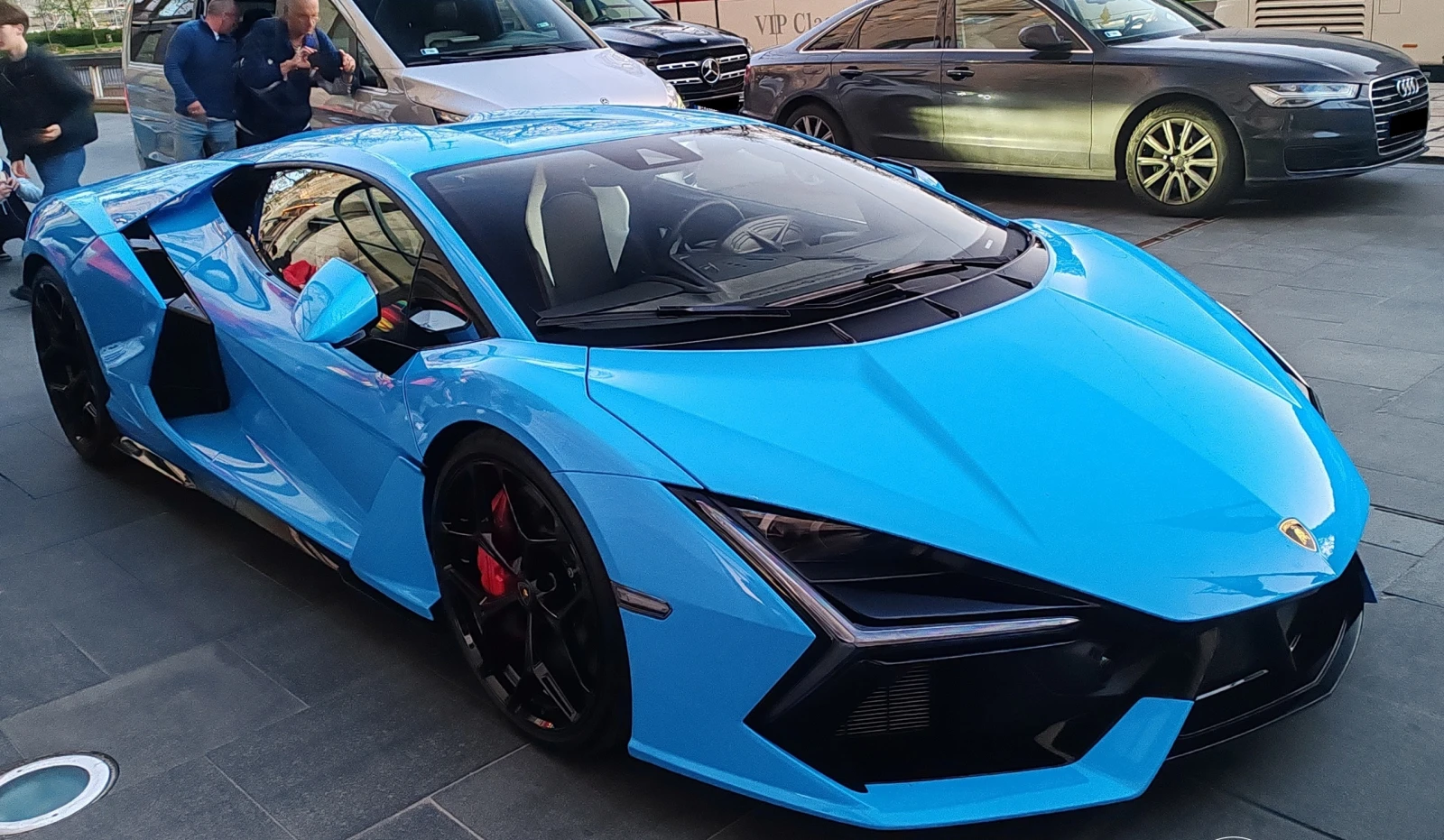 Lamborghini Revuelto  6.5 V12 HPEV 4WD, снимка 1