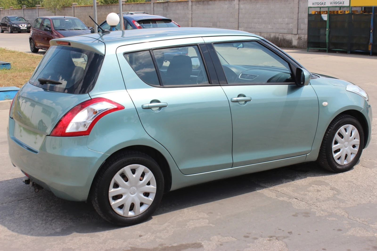 Suzuki Swift 1.2i 95к.с. УНИКАТ ШВЕЙЦАРИЯ - изображение 5