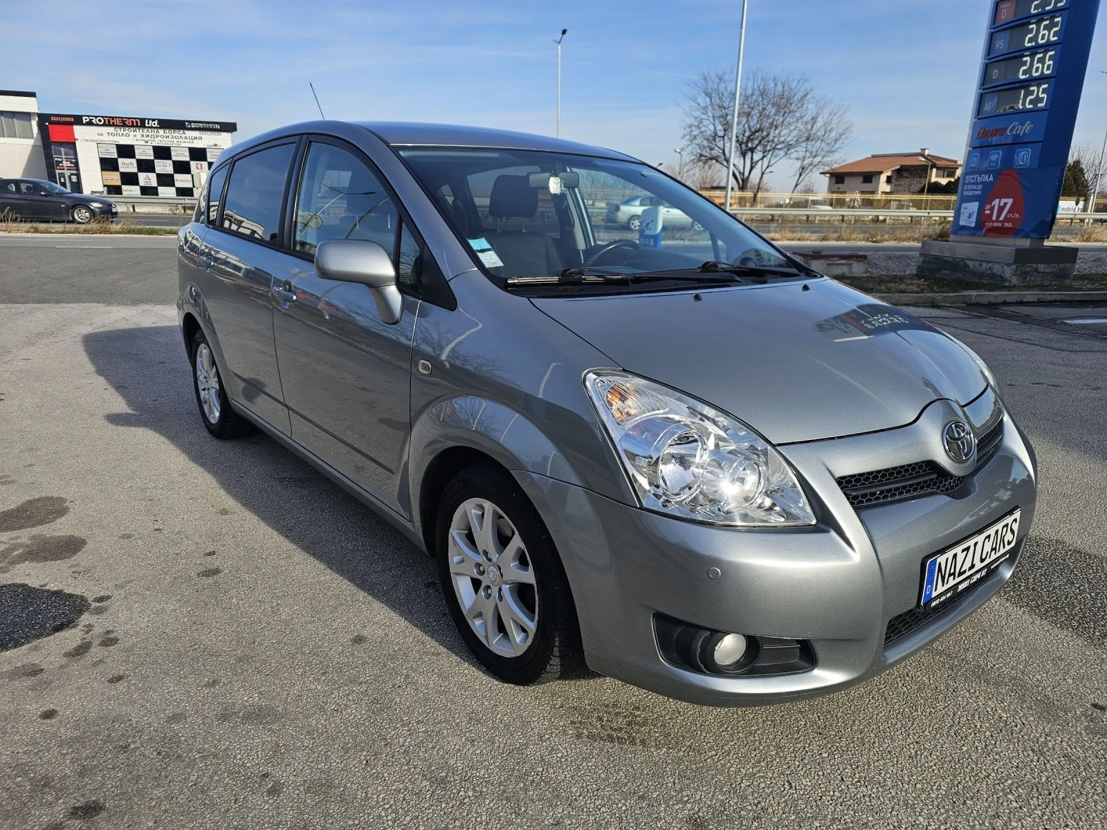 Toyota Corolla verso 2.2/D4D/136к.с/Facelift - изображение 8