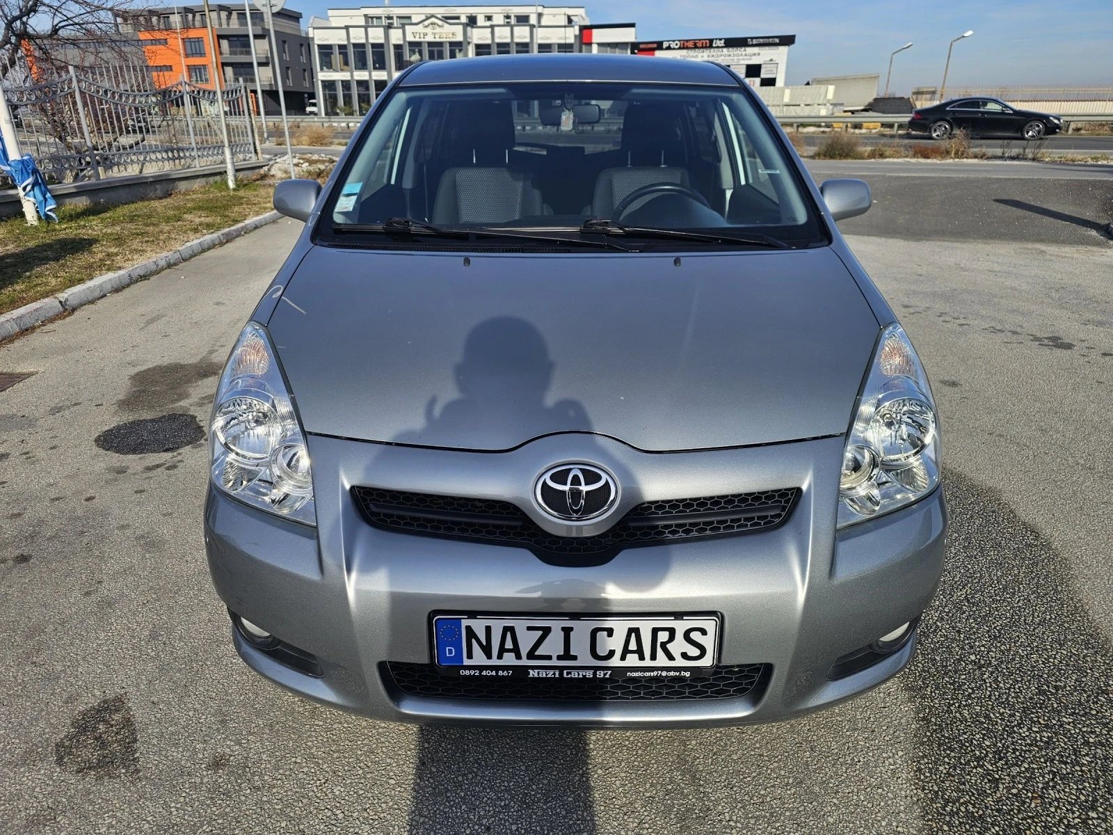 Toyota Corolla verso 2.2/D4D/136к.с/Facelift - изображение 2