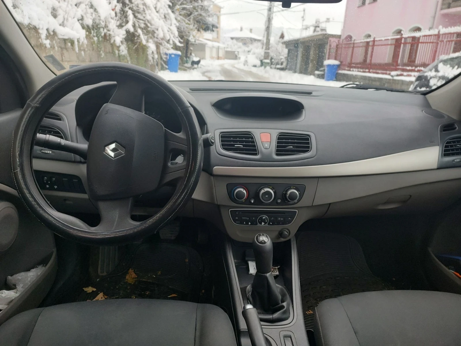 Renault Fluence  - изображение 8