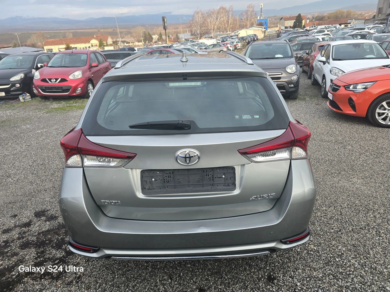 Toyota Auris 1.6D4D-NAVI-EURO6 - изображение 6