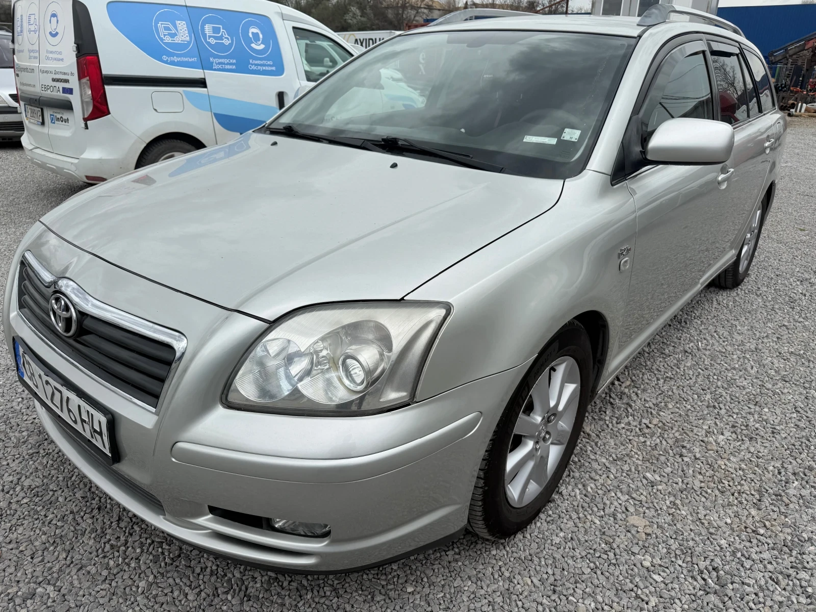 Toyota Avensis  - изображение 3