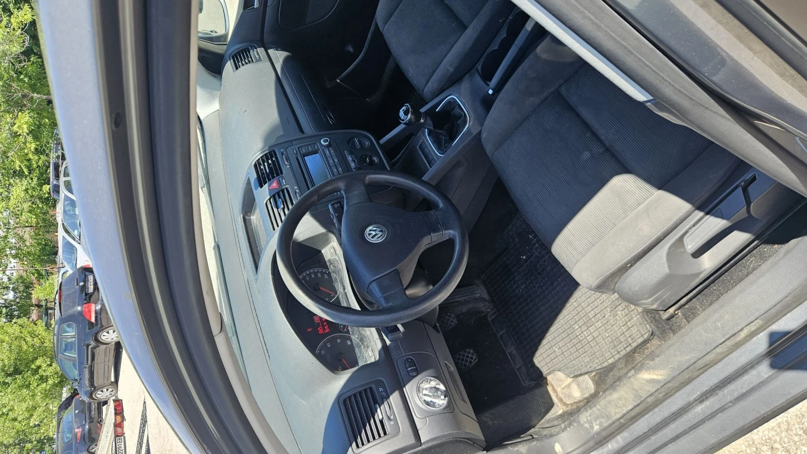 VW Golf 1.4v.80ks.klimatronik - изображение 9
