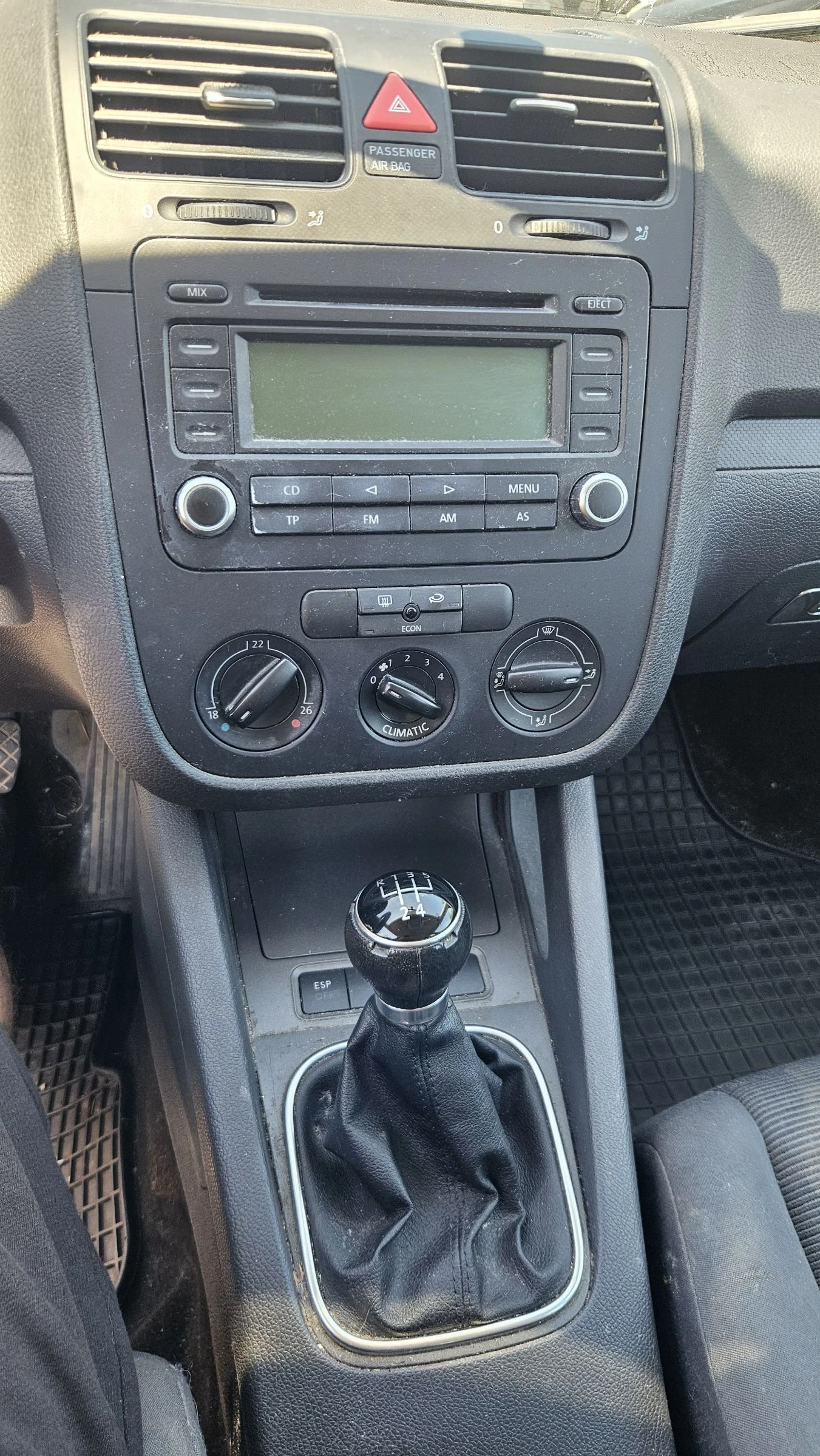 VW Golf 1.4v.80ks.klimatronik - изображение 2