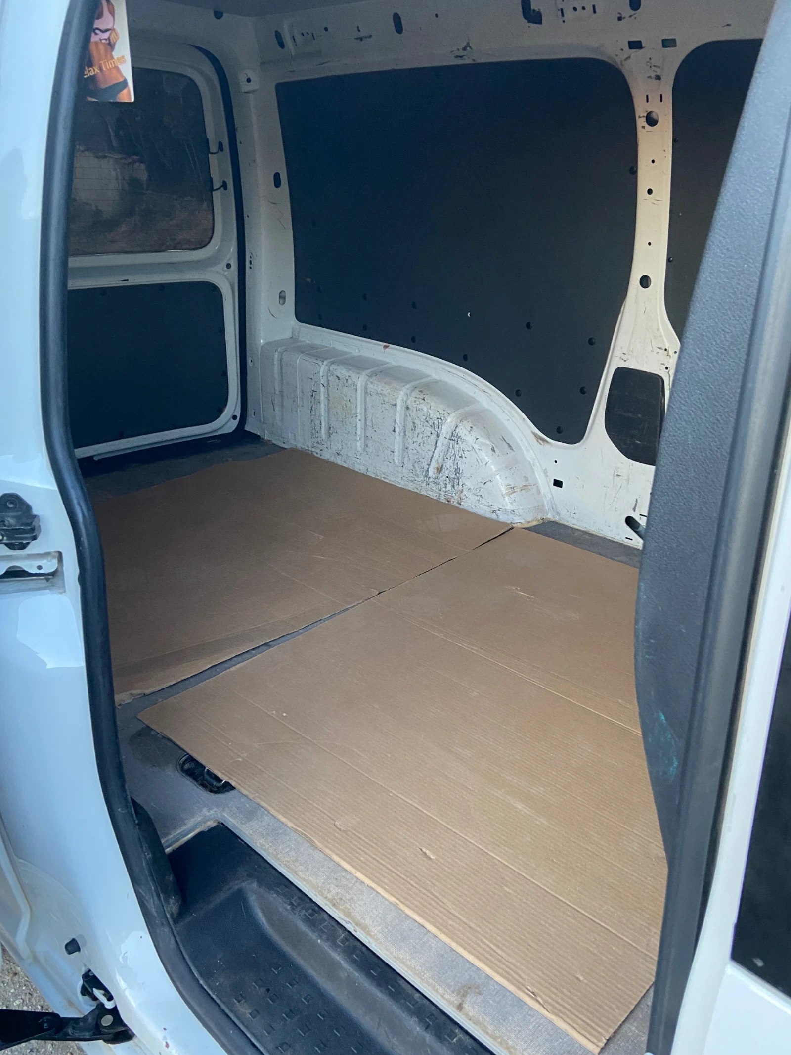 VW Caddy Maxi - изображение 3