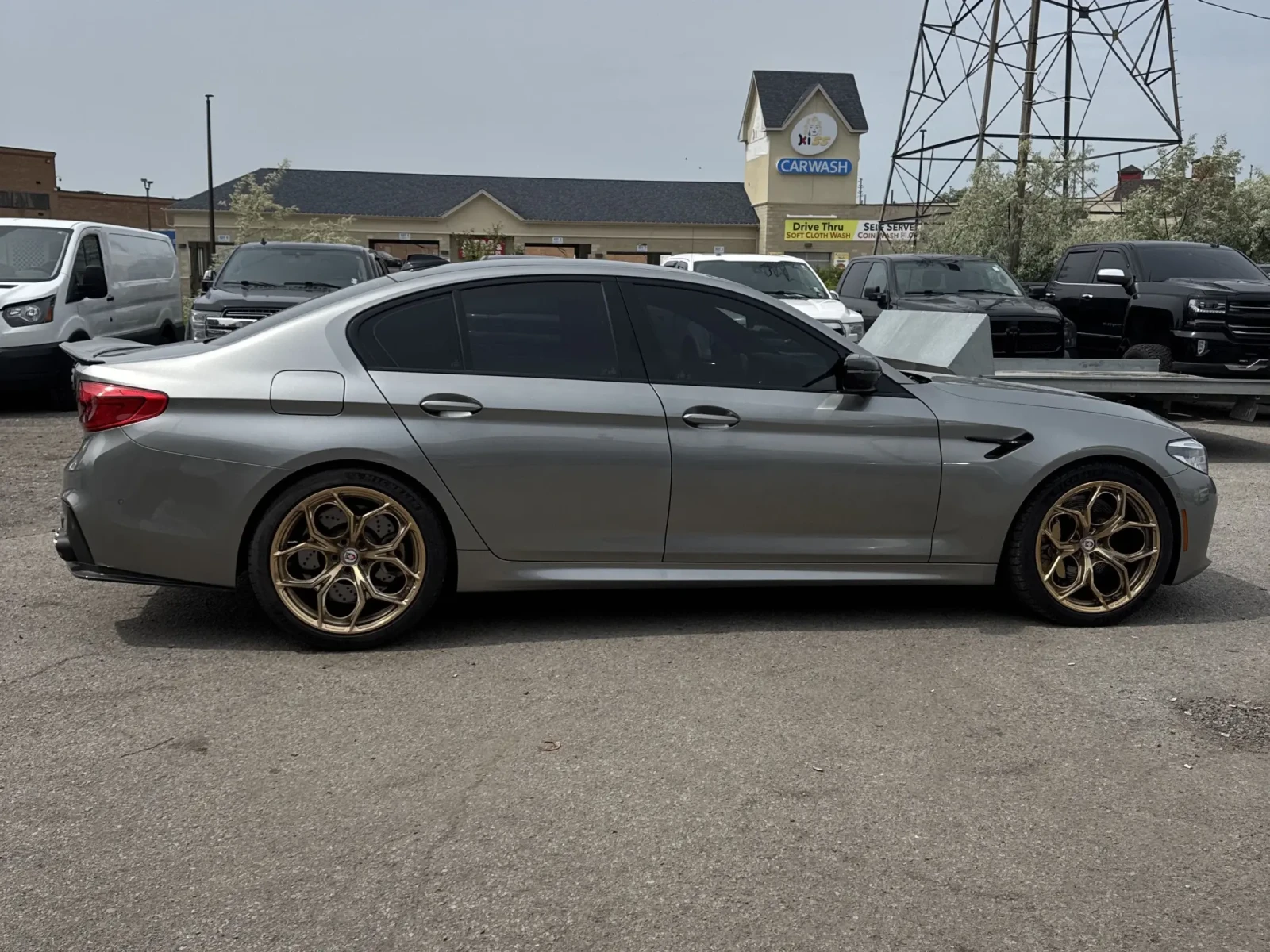 BMW M5 * Bowers and Wilkins * МАСАЖ * CARFAX * АВТОКРЕДИТ - изображение 3
