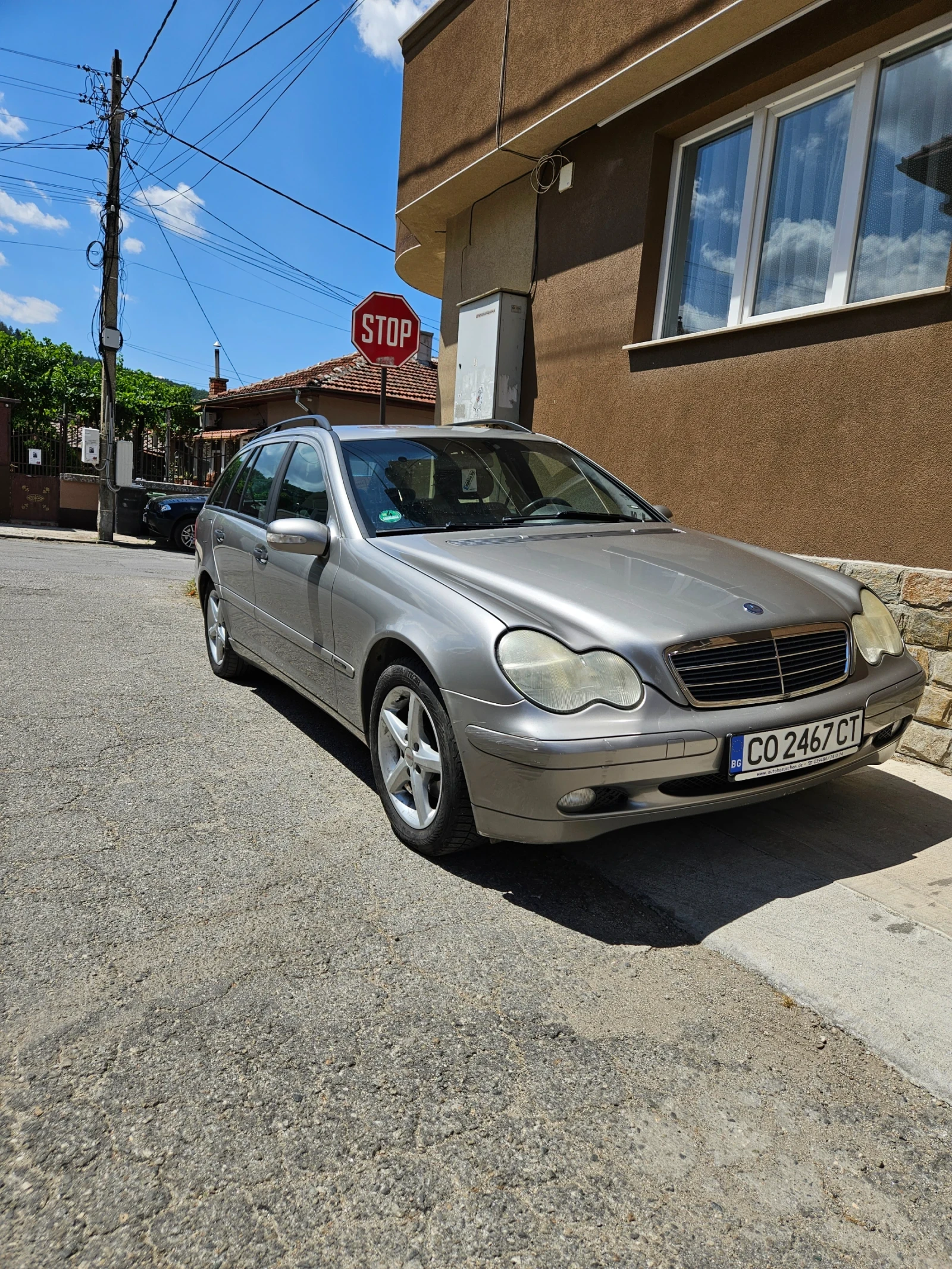 Mercedes-Benz C 180 2.0 бензин - изображение 2