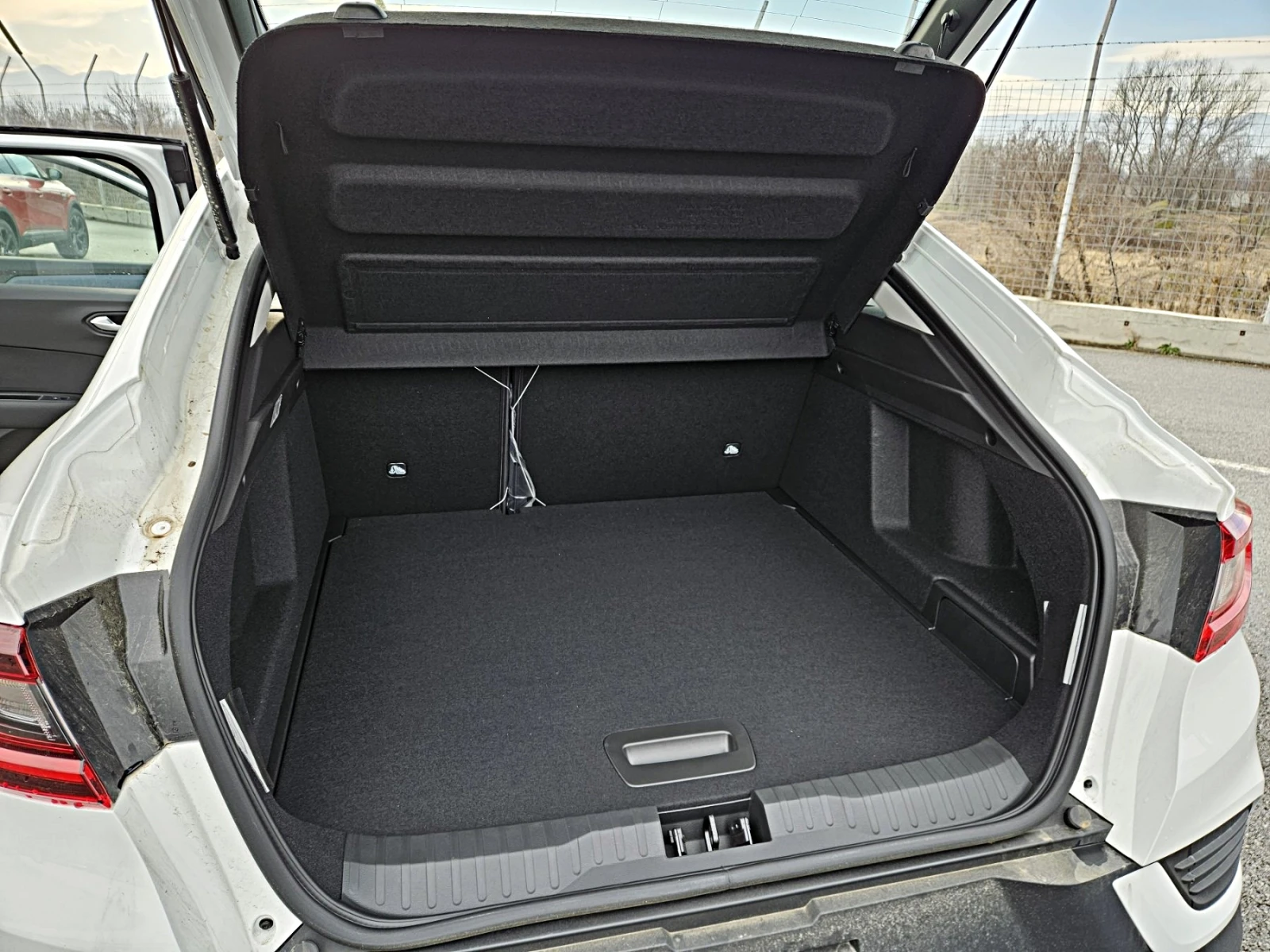 Renault Arkana 22500km!-AVTOMATIK-LED-BIXENON-- !!! | Mobile.bg   16