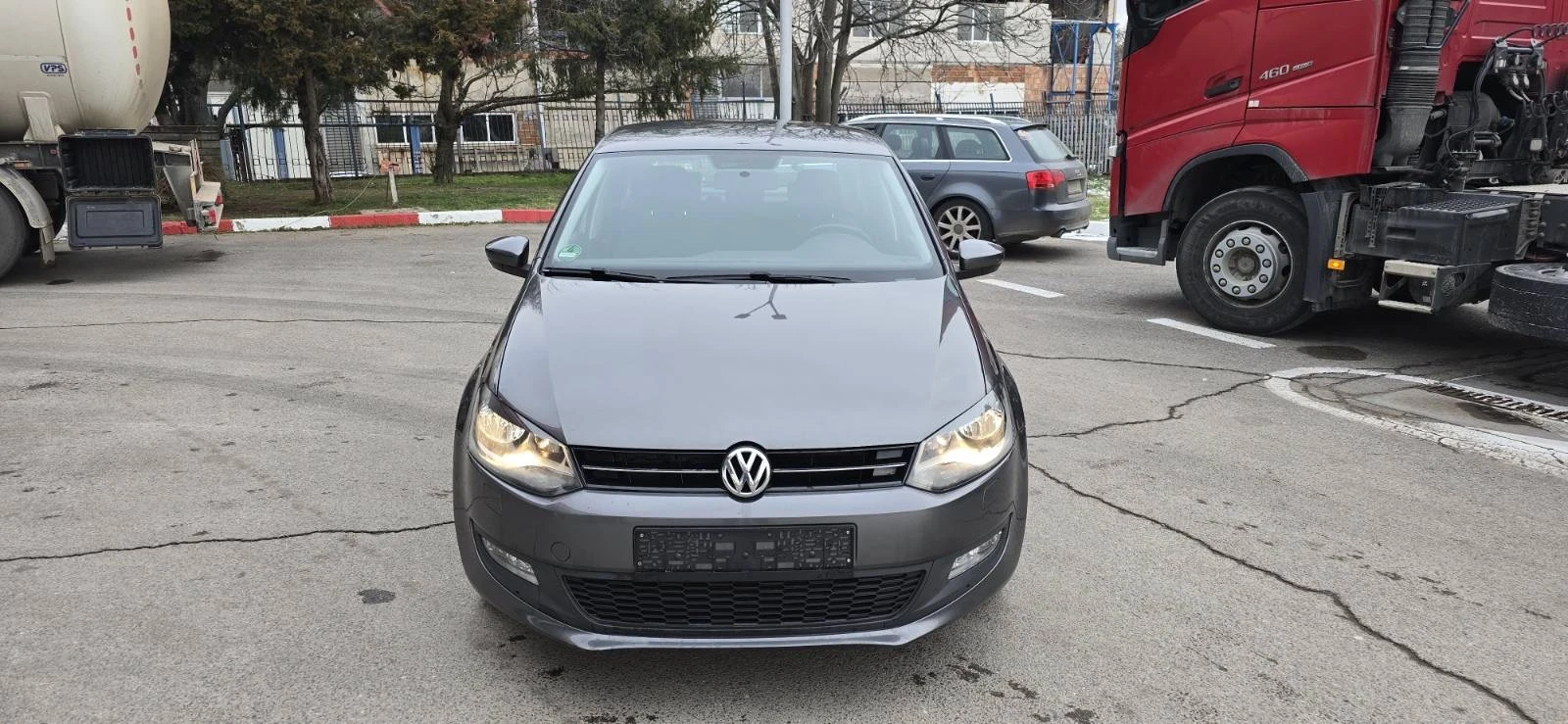 VW Polo БЕНЗИН-ПЕРФЕКТНА-КЛИМАТРОНИК - изображение 8