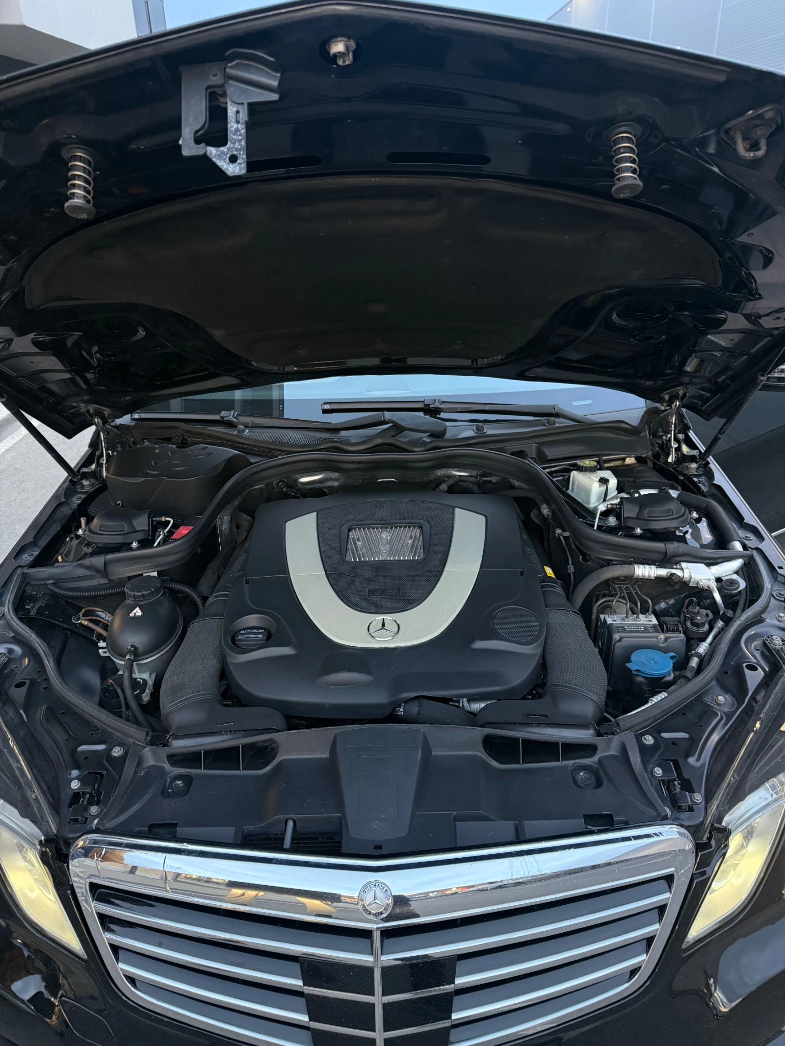 Mercedes-Benz E 500 388 4 MATIC ������ | Mobile.bg � ����������� 17