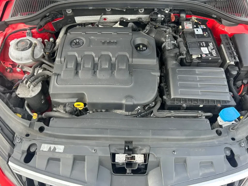 Skoda Octavia 1.6tdi 116 кс , ЕВРО 6 , Комби , Отлична  - изображение 10