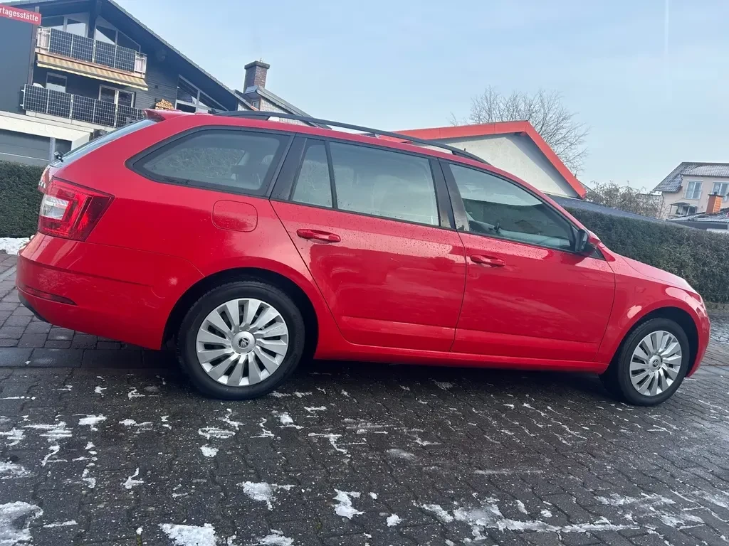 Skoda Octavia 1.6tdi 116 кс , ЕВРО 6 , Комби , Отлична  - изображение 9