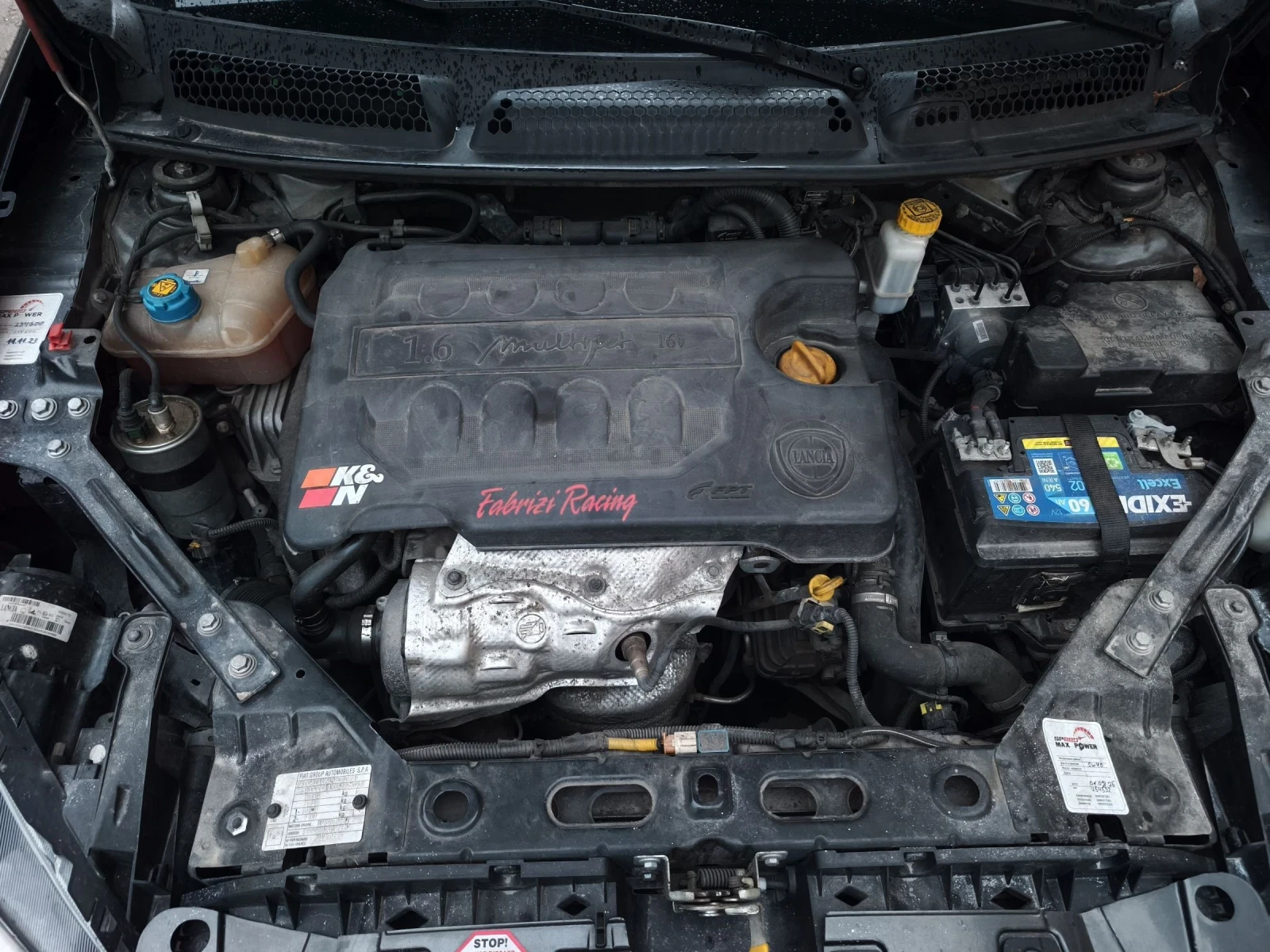 Lancia Delta 1.6 Multijet, снимка 12 - Автомобили и джипове - 53726907