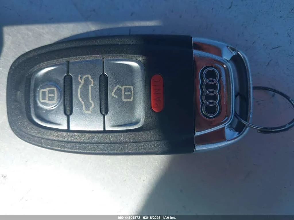 Audi A6 S LINE/3.0 TDI PREMIUM PLUS /CARFAX/КЛИП/ПОДГРЕВ, снимка 13 - Автомобили и джипове - 54019987