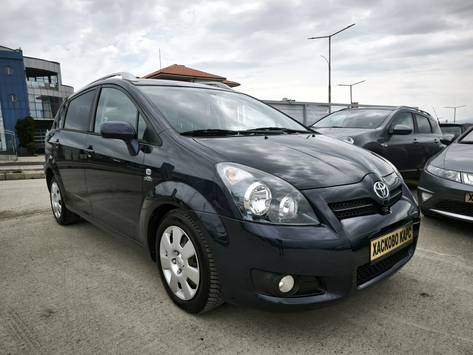 Toyota Corolla verso 2.2D4D | Mobile.bg � ����������� 3