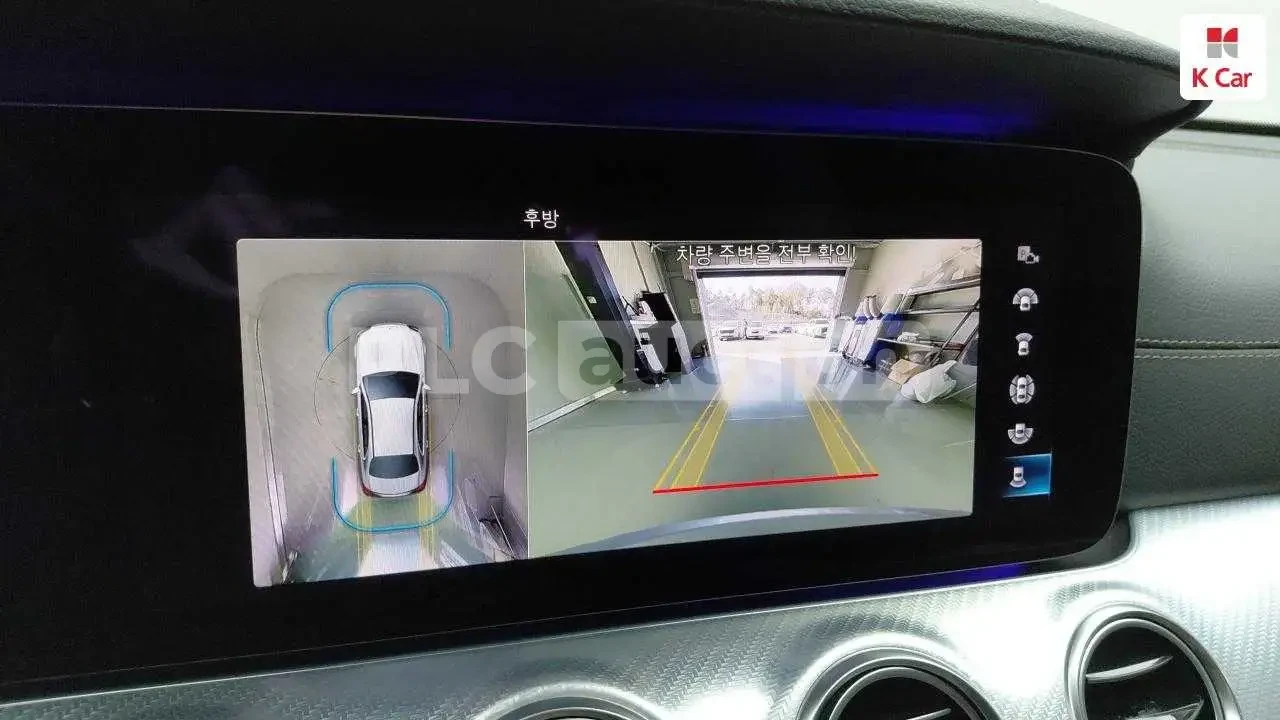 Mercedes-Benz E 350 * ХЕД ЪП * ОБУХВАНЕ * BURMESTER * АМБИЕНТНО, снимка 6 - Автомобили и джипове - 54301107