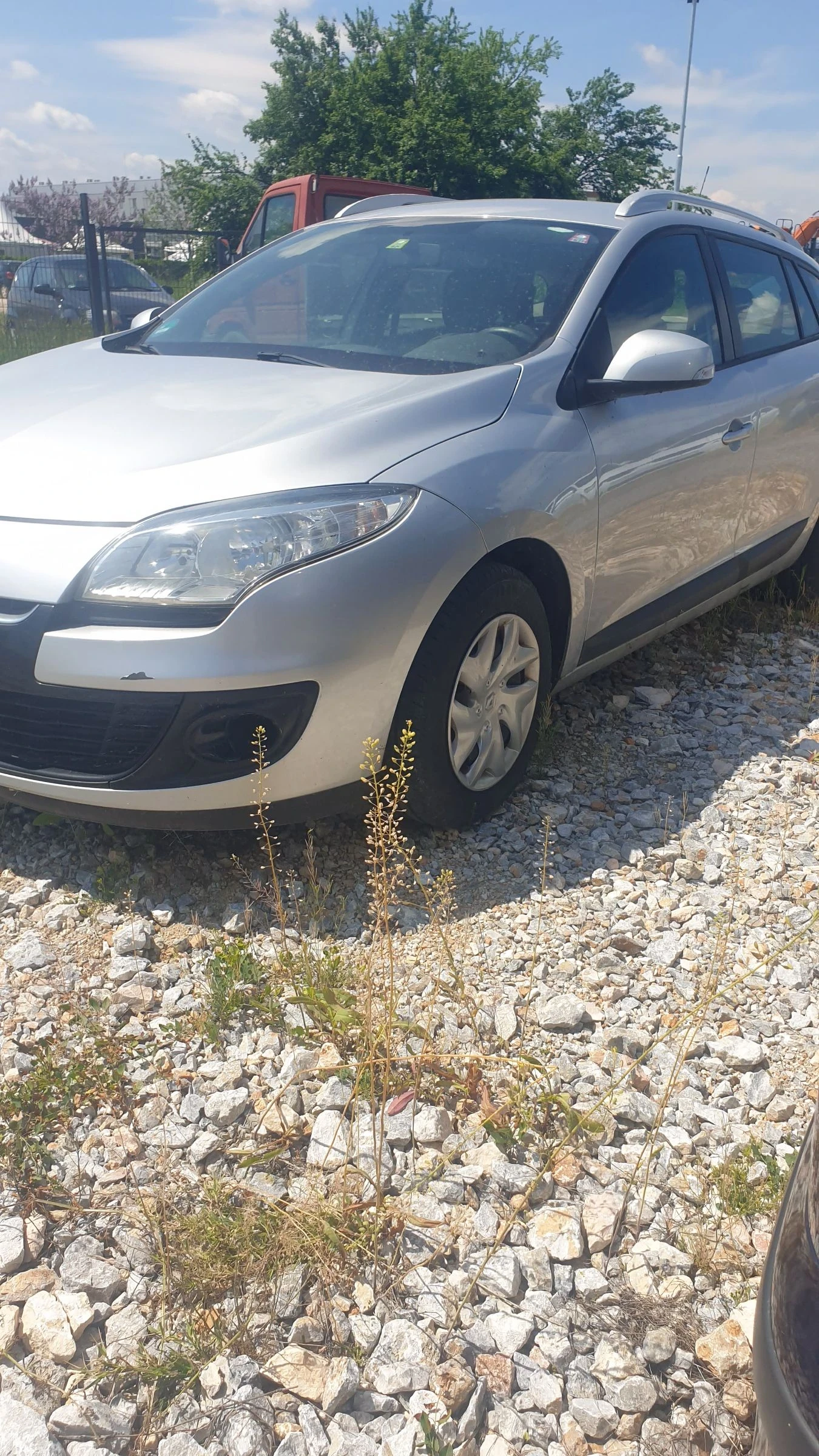 Renault Megane 1.5 DCi, снимка 3 - Автомобили и джипове - 54598907