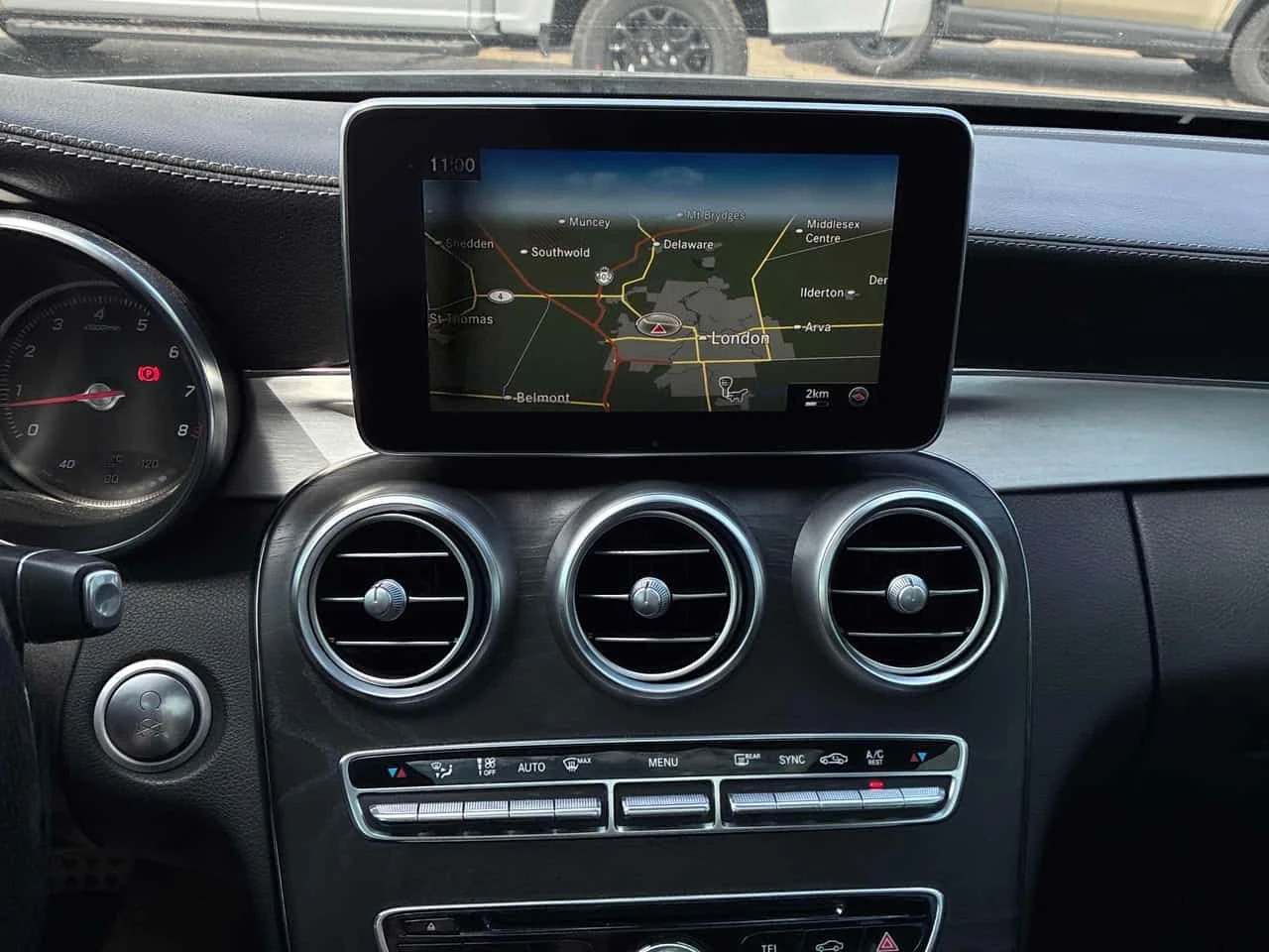 Mercedes-Benz C 300 | DISTRONIC | 360 | ПОДГРЕВ | , снимка 9 - Автомобили и джипове - 54609126